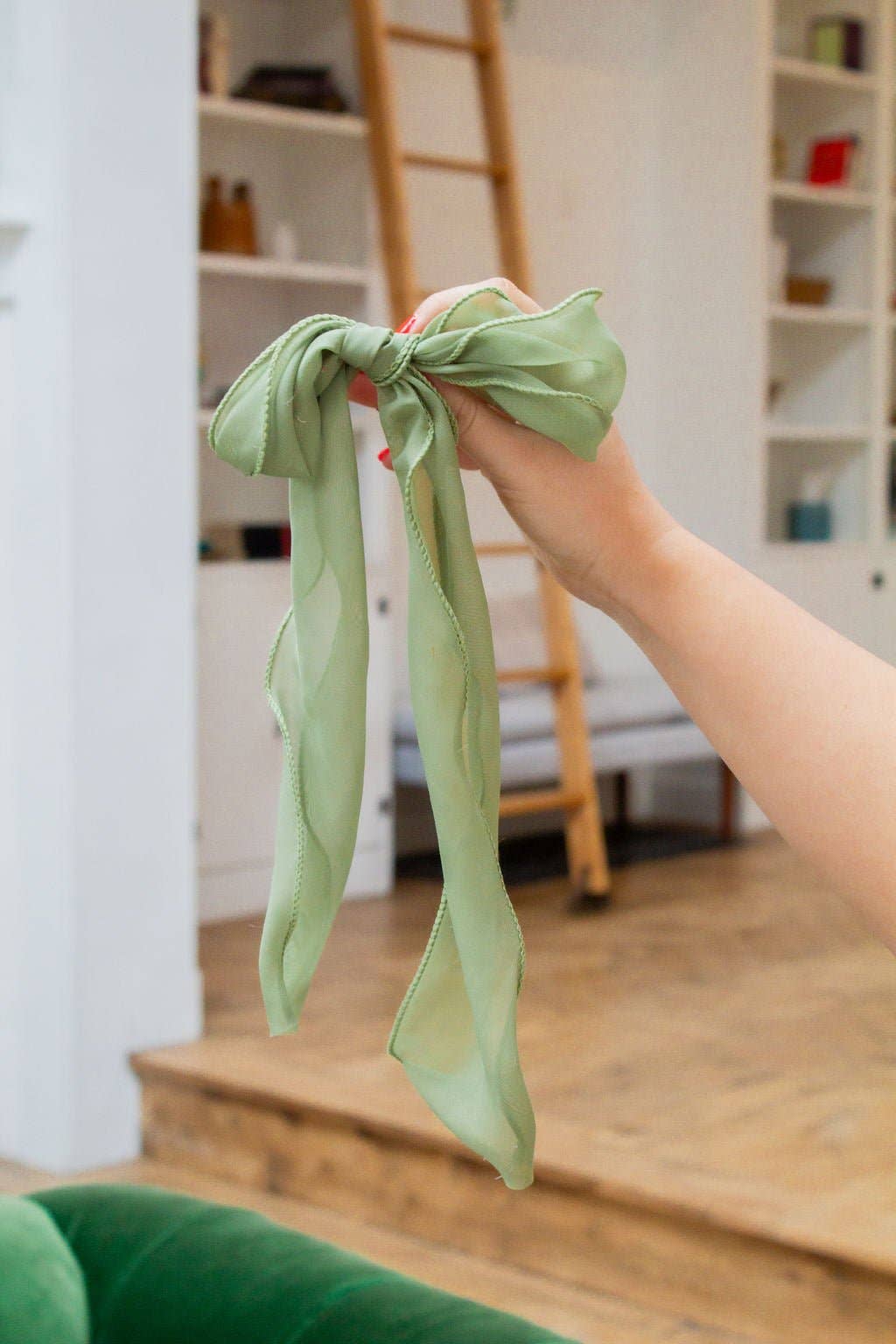 Claire Bow Hair Tie