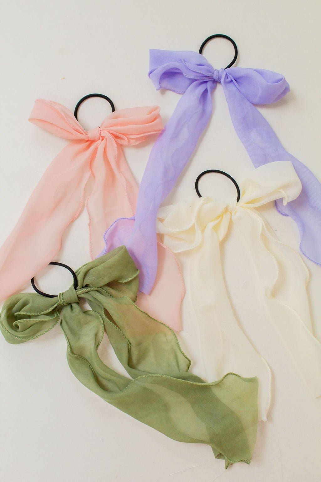 Claire Bow Hair Tie