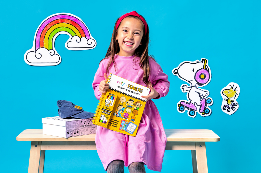OOLY x Peanuts Activity Travel Kit & Double-Ended Markers
